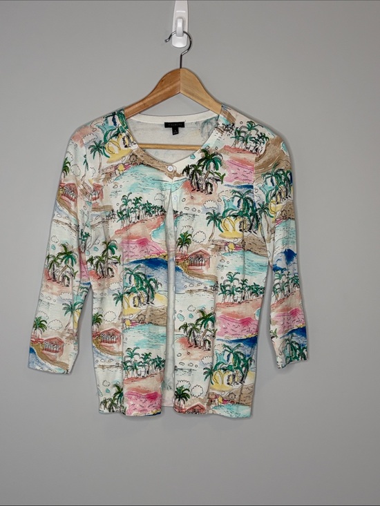 Talbots Sweaters - Talbots White Knit Top with Subtle Mint and Pink Accents in a Tropical Theme